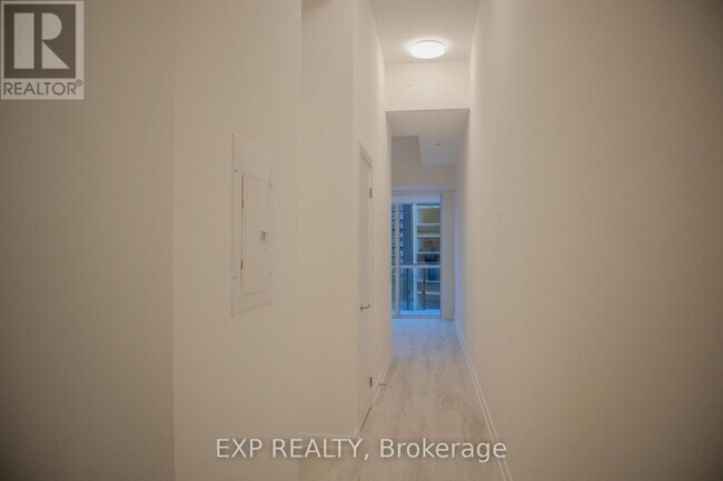 Photo - 120 Broadway Ave Unité 615N