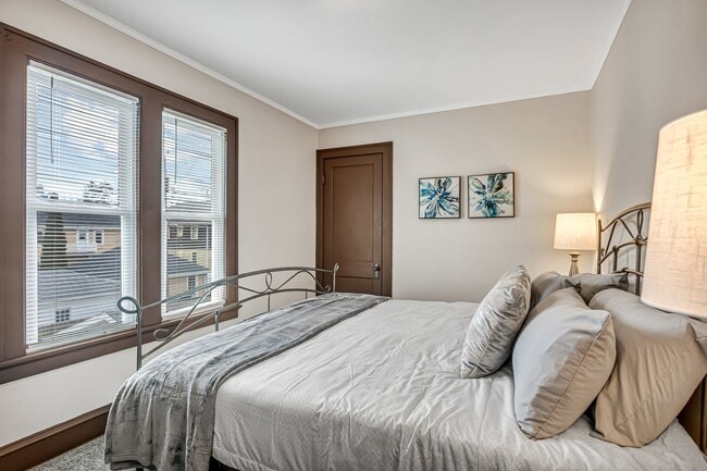 Photo - 817 Bell Ave