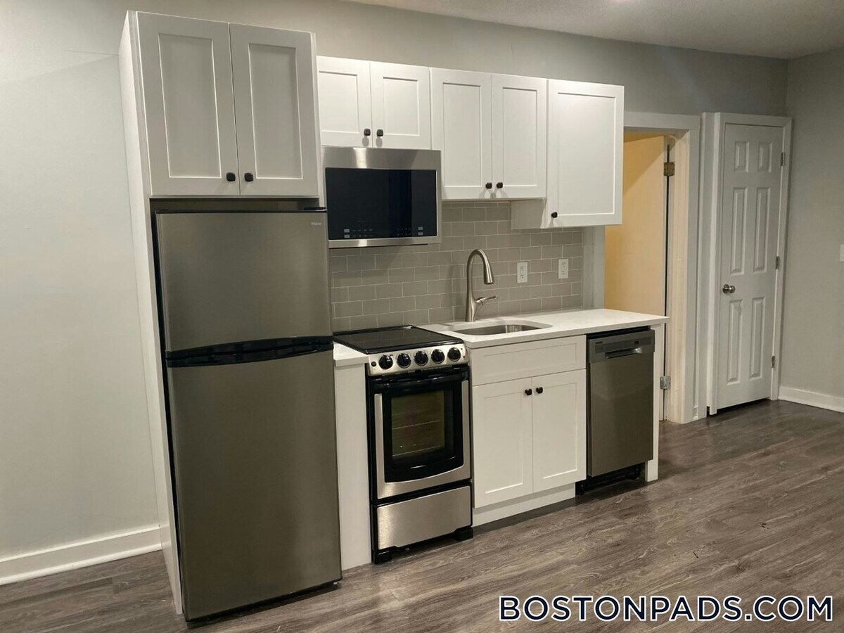 Photo - 76 Franklin St Apartment Unit 28