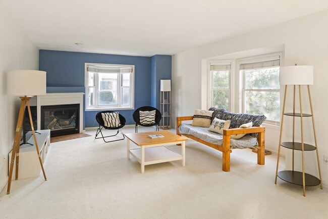 Photo - 73 Half Crown Cir
