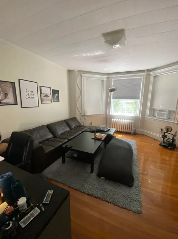 Photo - 18 Euston St Unit 4