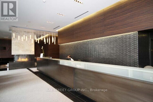 Photo - 770 Bay St. Unit 1909