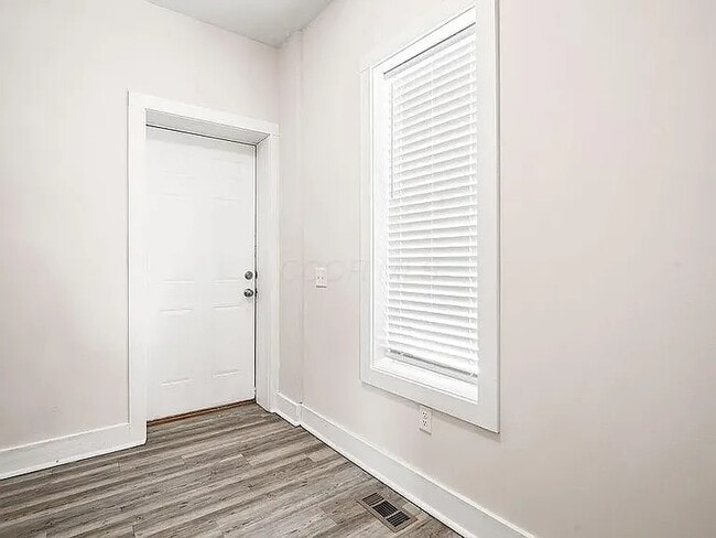 Photo - 1282 Cole St