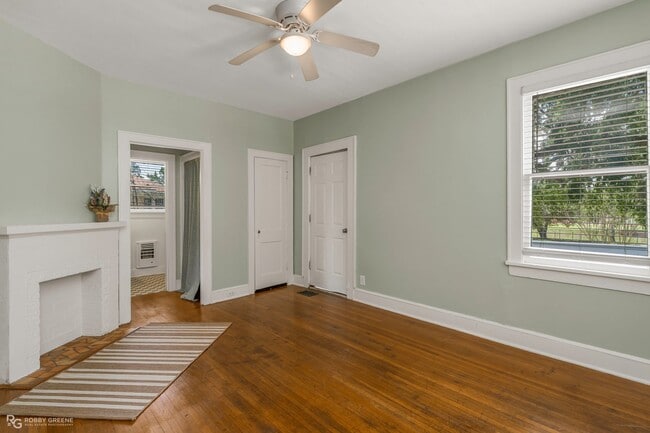 Building Photo - Cute 1 bedroom apartment!