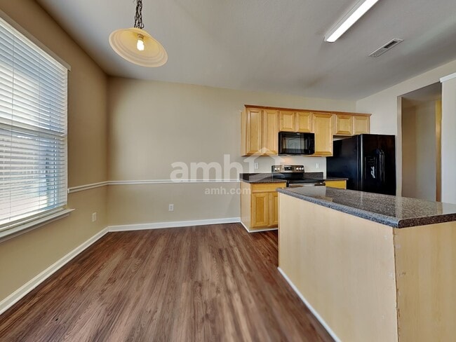 Photo - 8317 Rolling Meadows Ln