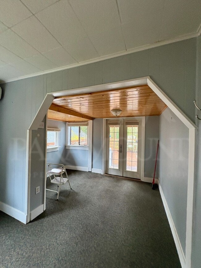 Photo - Bright & Beautiful Bungalow Near Downtown Port Orchard