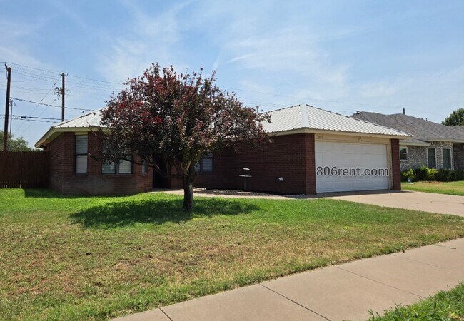 Photo - 401 Justice Ave