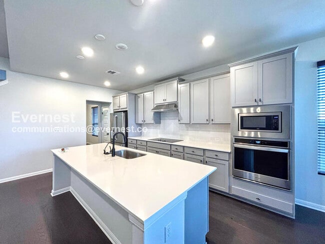 Photo - 102 Santo Spirit Road