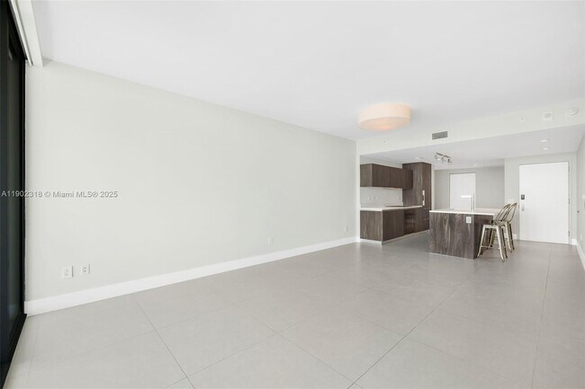 Photo - 3131 NE 7th Ave Unidad 3402