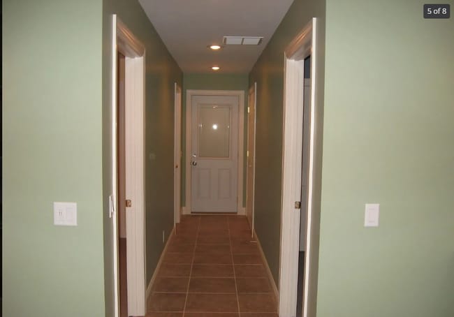 Photo - 606 N McArthur St