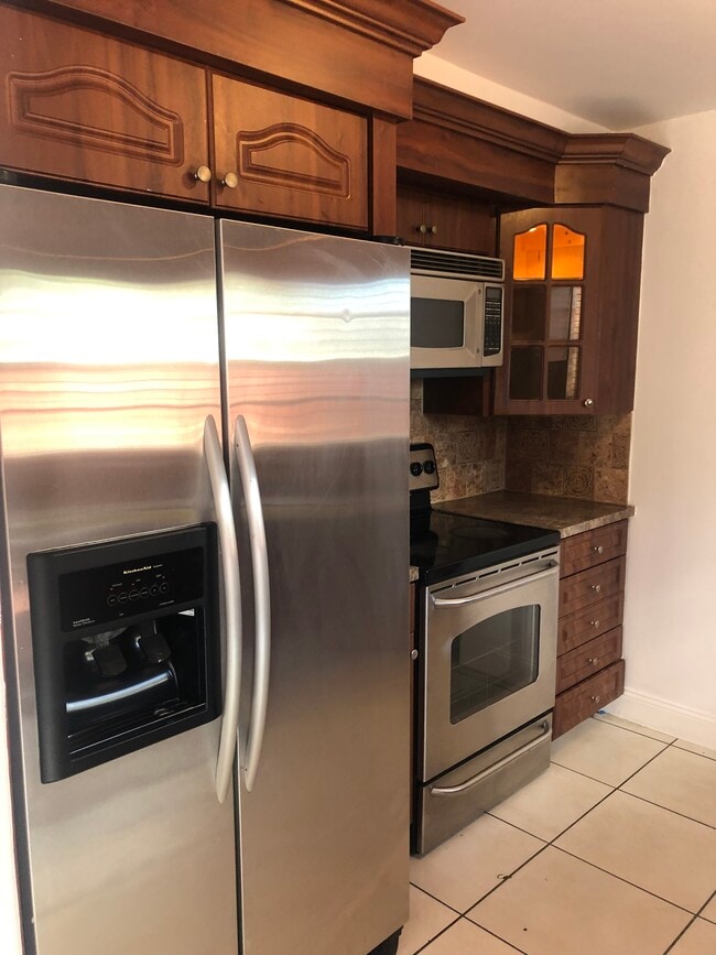 Photo - 19319 NW 54th Ct