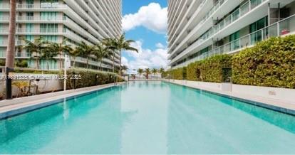 Photo - 79 SW 12th St Unidad 3111-S