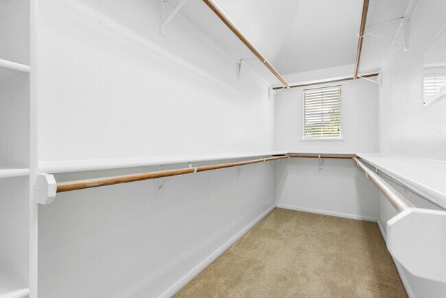 Photo - 313 Greenside Ln