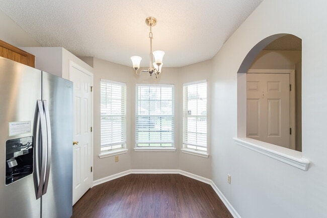 Photo - 3268 Avalon Dr