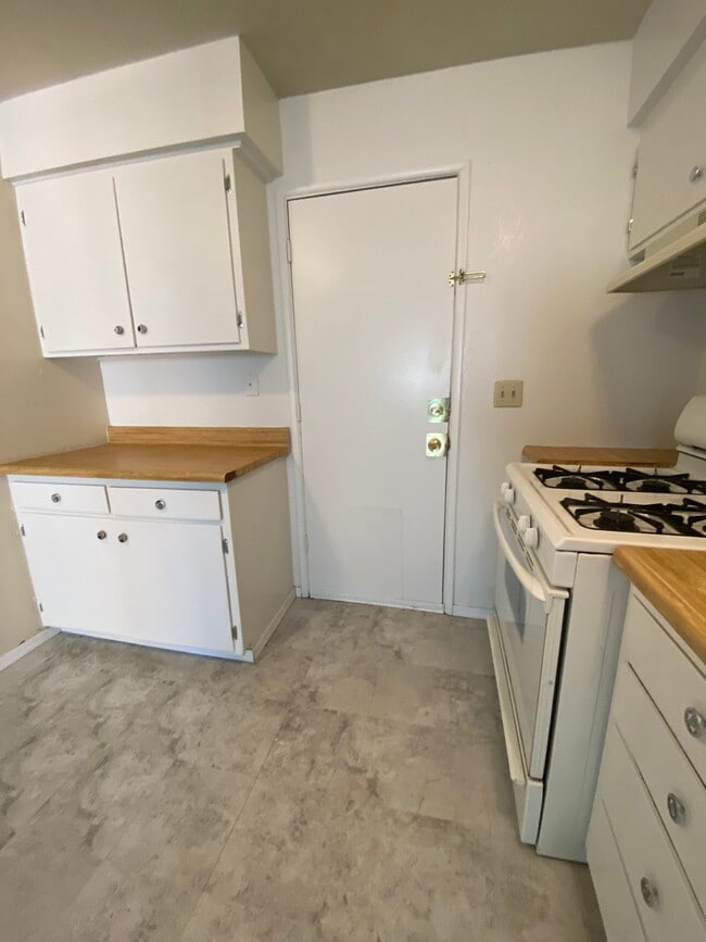 Photo - 325 S Spring St Unit 325 s spring st blythe ca