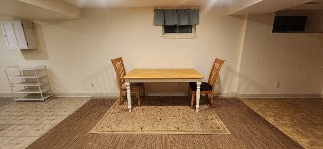 Photo - 702 Plum St SW