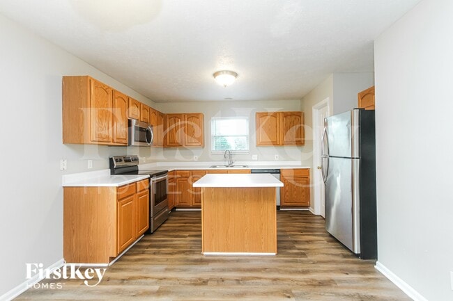 Photo - 6802 Harriet Dr