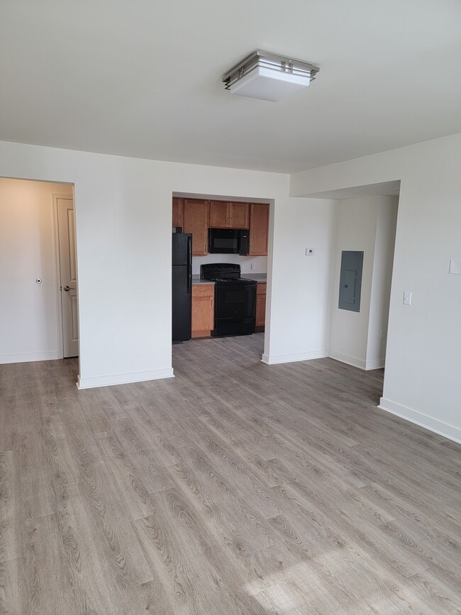 Photo - Tivoli Gardens Apartments