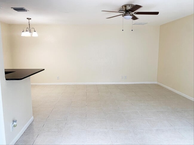 Photo - 13 N Crossings Cir Unit C