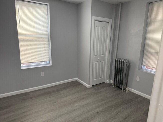 Photo - 304 60th St Unit 4