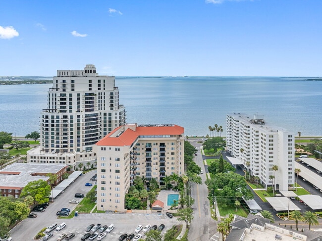 Photo - 2109 Bayshore Blvd Unidad 306