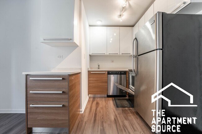 Photo - 925 W Carmen Ave Unidad 3E