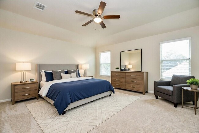 Photo - 2707 Silk Tree Ln