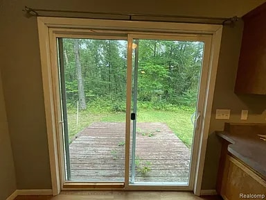 Photo - 6067 Shadowbrook Dr