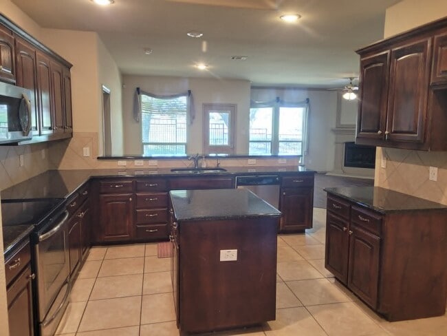 Photo - 5833 Tuleys Creek Dr