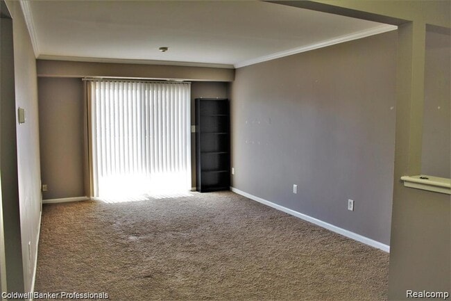 Photo - 2025 E Franklin Dr Unidad 50