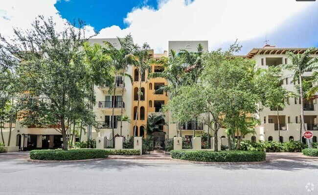 Building Photo - 642 Valencia Ave Unit 405 Rental