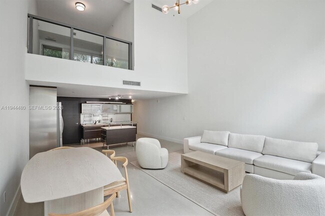 Photo - 6000 Collins Ave Unit 307