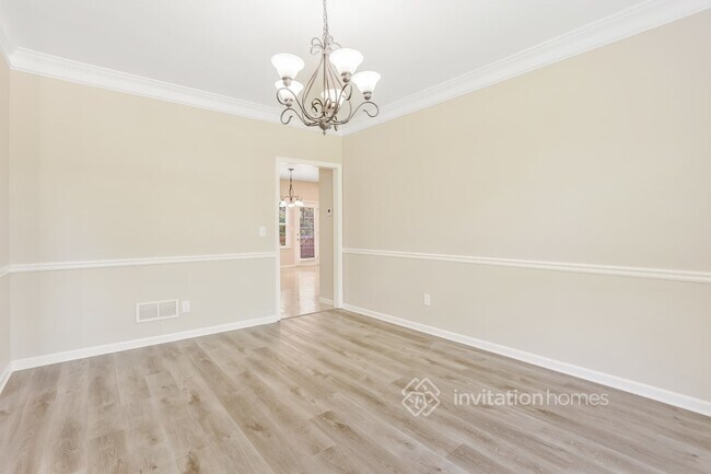 Photo - 829 Roxwood Park Ct