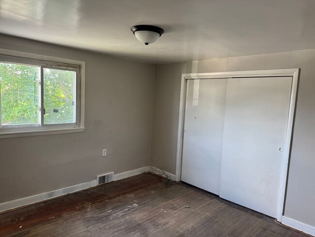Photo - 2 Bed / 1 Bath in Clairton