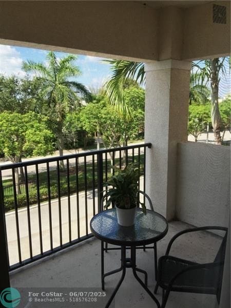 Photo - 5800 W Sample Rd Unit 307