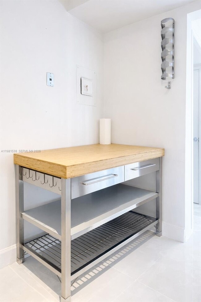 Photo - 3731 N Country Club Dr Unit 622