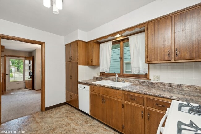 Photo - 1216 Scottswood Rd