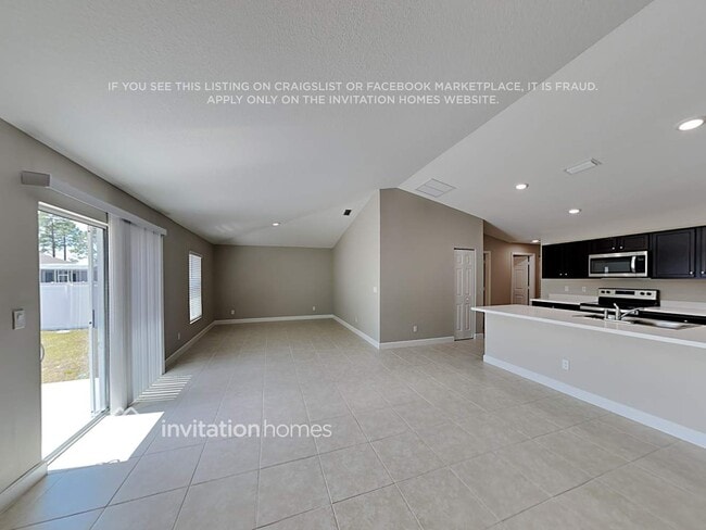 Photo - 442 Oldenberg St SW