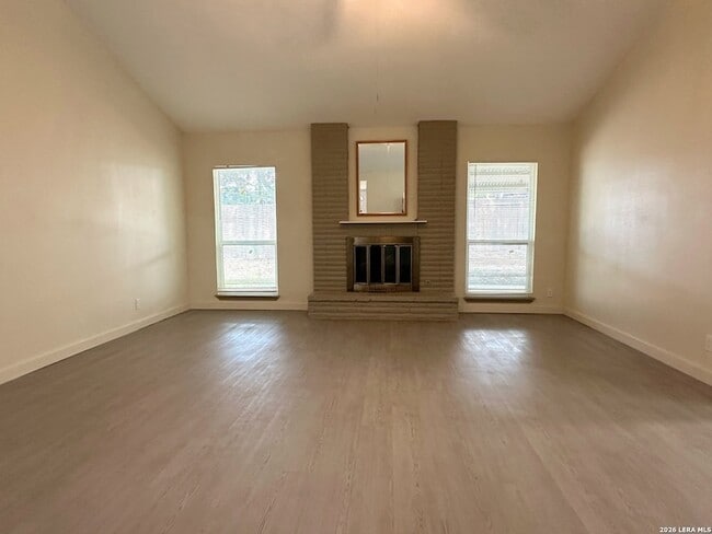 6731 Carters Blf Dr