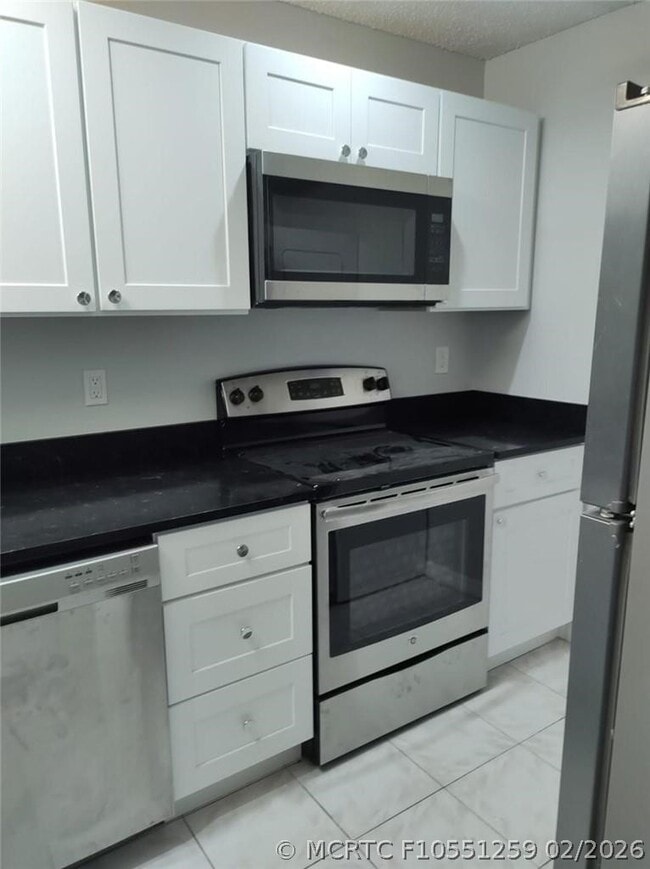 Photo - 1022 Twin Lakes Dr