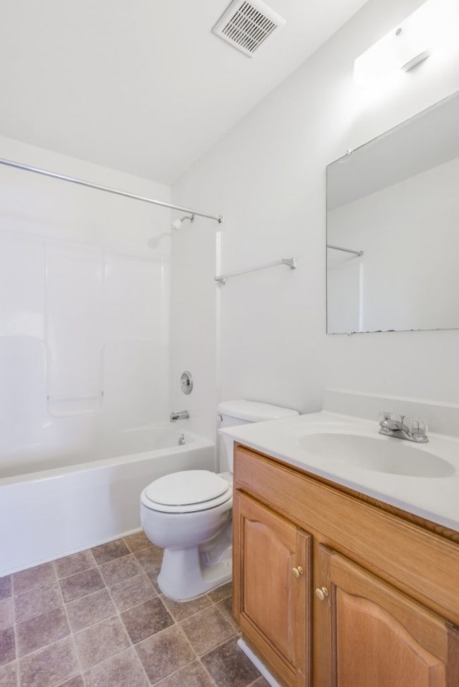 Photo - Brookmeade Apartments