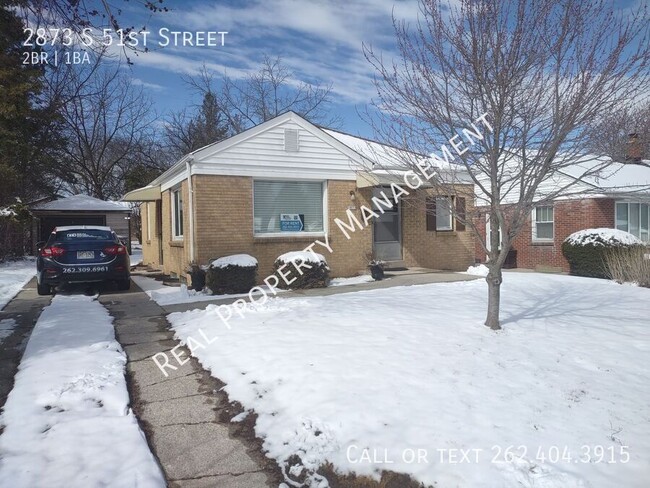 2 Bedroom Single Family Home - 2 Bedroom Single Family Home