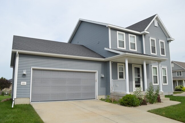 Building Photo - 321 Alton Dr