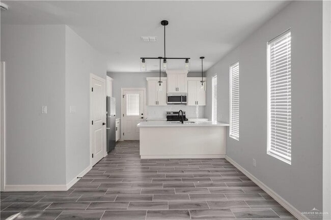 Photo - 18 N Onyx Ave Unidad 3