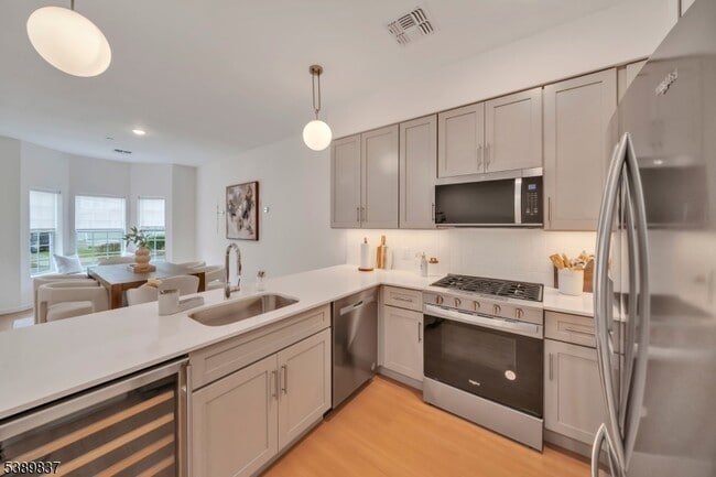 Photo - 70 Ridgedale Ave Unit 102