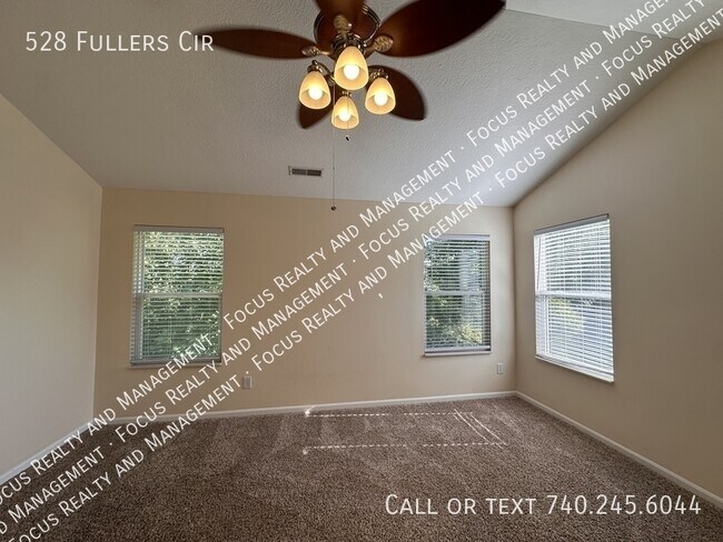 528 Fuller's Cir