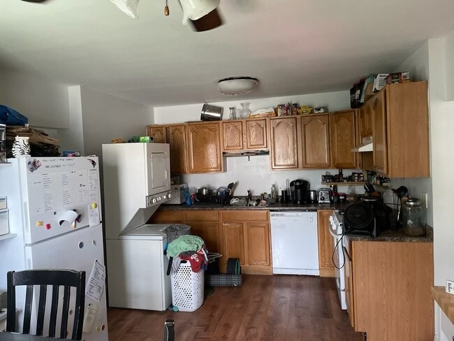 Building Photo - 103 Addison St Unit 1