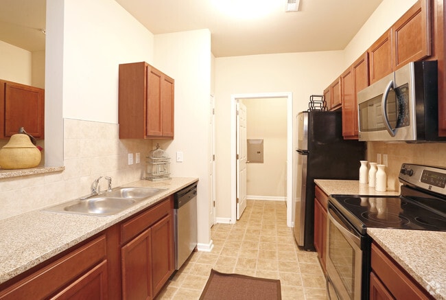 Photo - The Cliffs at Waterford