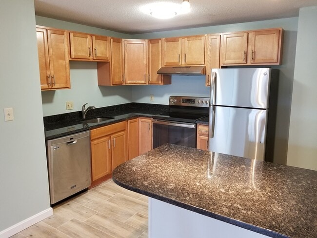 Photo - 11 Mayberry Dr Unit 11