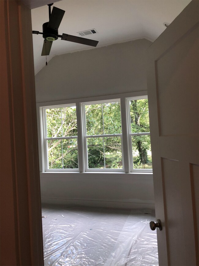 Photo - 509 Rosedale Ave